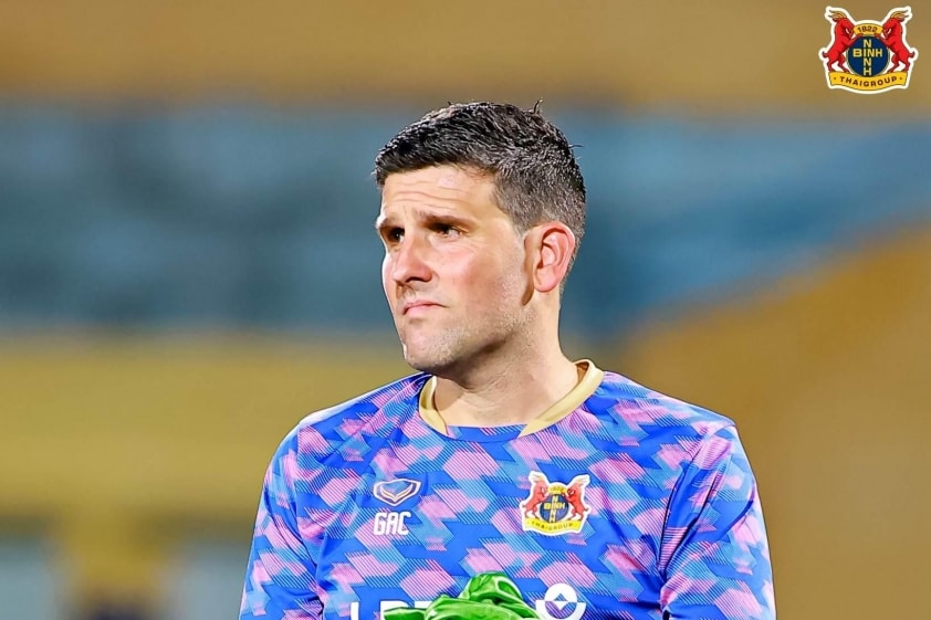 Ninh Bình hòa 1-1, HLV Albadalejo nói về cuộc đua V-League